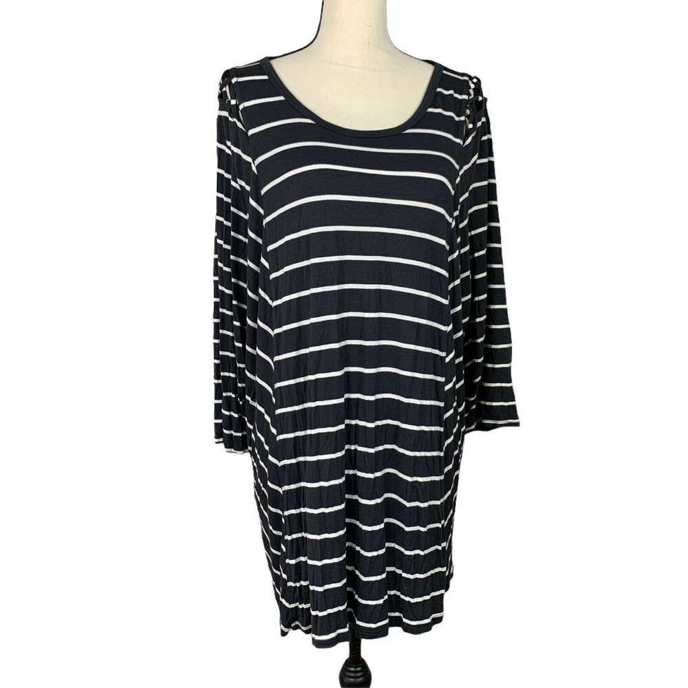 Maurices 24/7 Mini Shift A-line Dress Tunic Women 3XL B&W Stripe Detail Shoulder